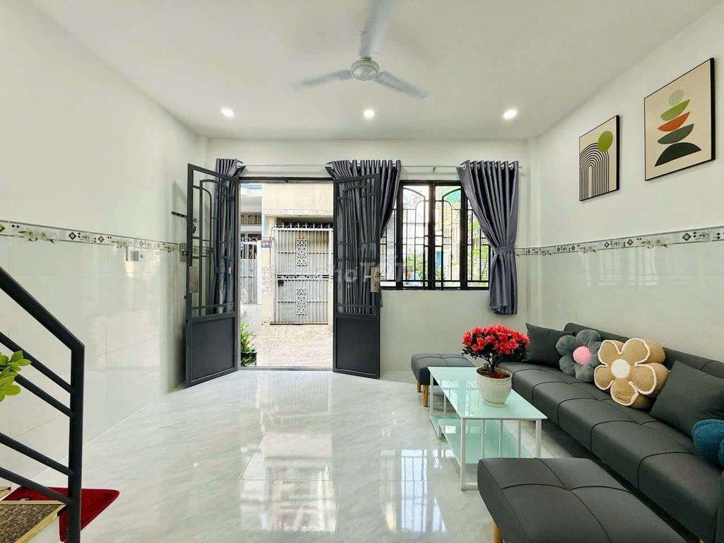Cho thuê nhà nhỏ đẹp fullnt