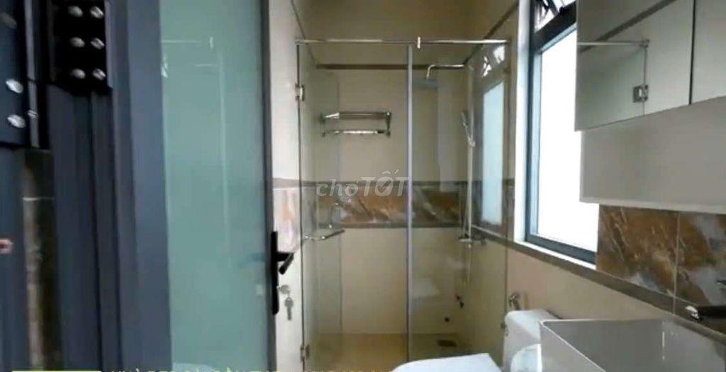 Cho thuê nhà f16 3pn 3wc fullnt xịn xò