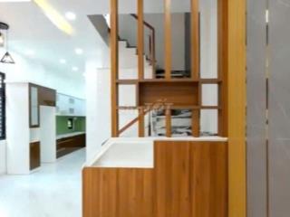 Cho thuê nhà f16 3pn 3wc fullnt xịn xò
