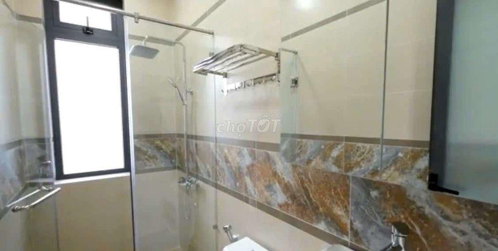 Cho thuê nhà f16 3pn 3wc fullnt xịn xò