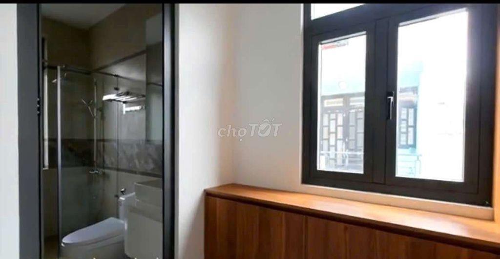 Cho thuê nhà f16 3pn 3wc fullnt xịn xò