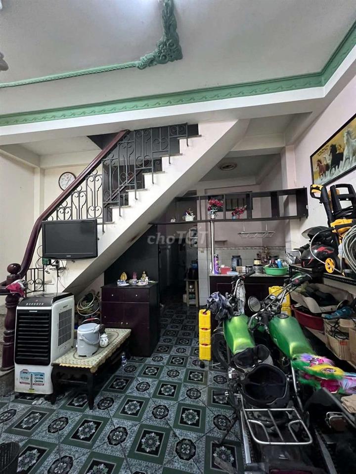 Nhà rẻ 2pn giáp bình thạnh, phú nhuận
