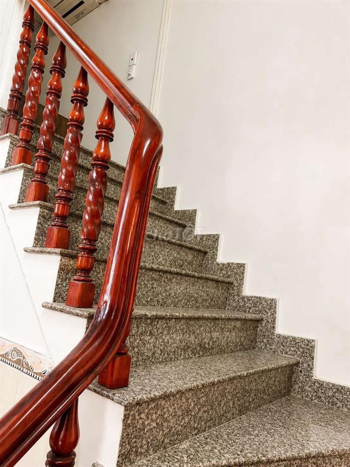 Nhà nhỏ giá rẻ gần bình thạnh cho gia đình