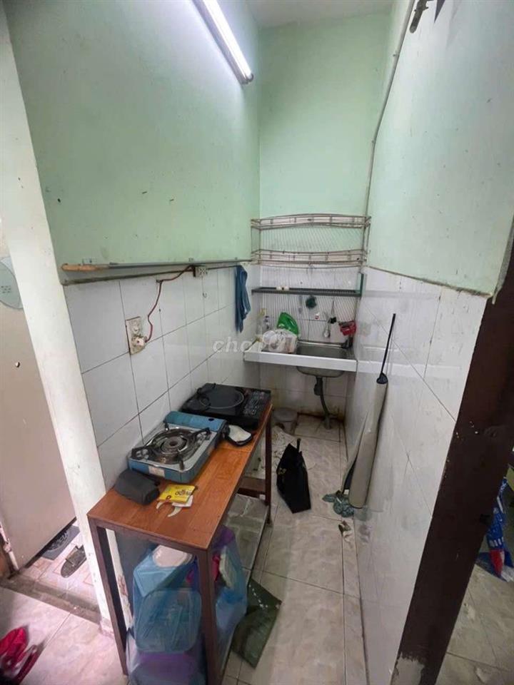 Nhà nhỏ giá rẻ có sơn sửa
