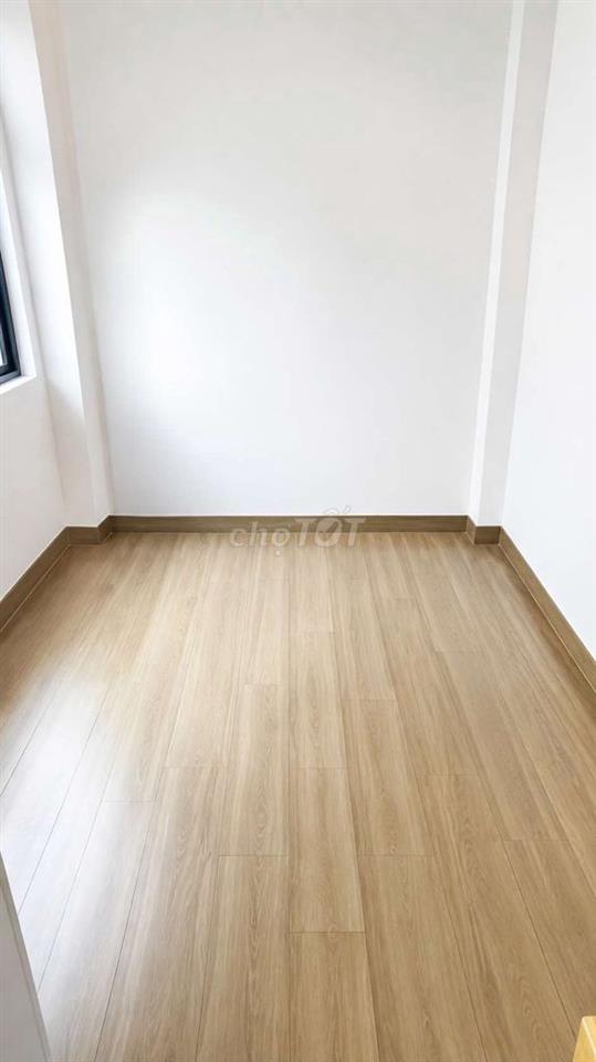 Nhà nhỏ giáp bình thạnh fullnt giá tốt