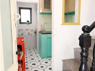 Nhà nhỏ giáp bình thạnh fullnt giá tốt
