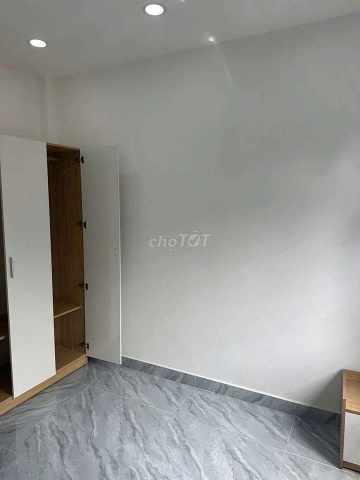 Cho thuê nhà nhỏ xinh 1 máy lạnh