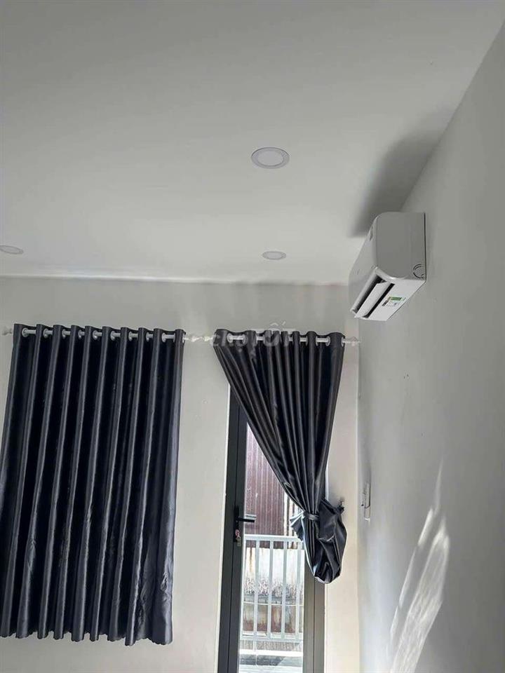 Cho thuê nhà nhỏ xinh 1 máy lạnh