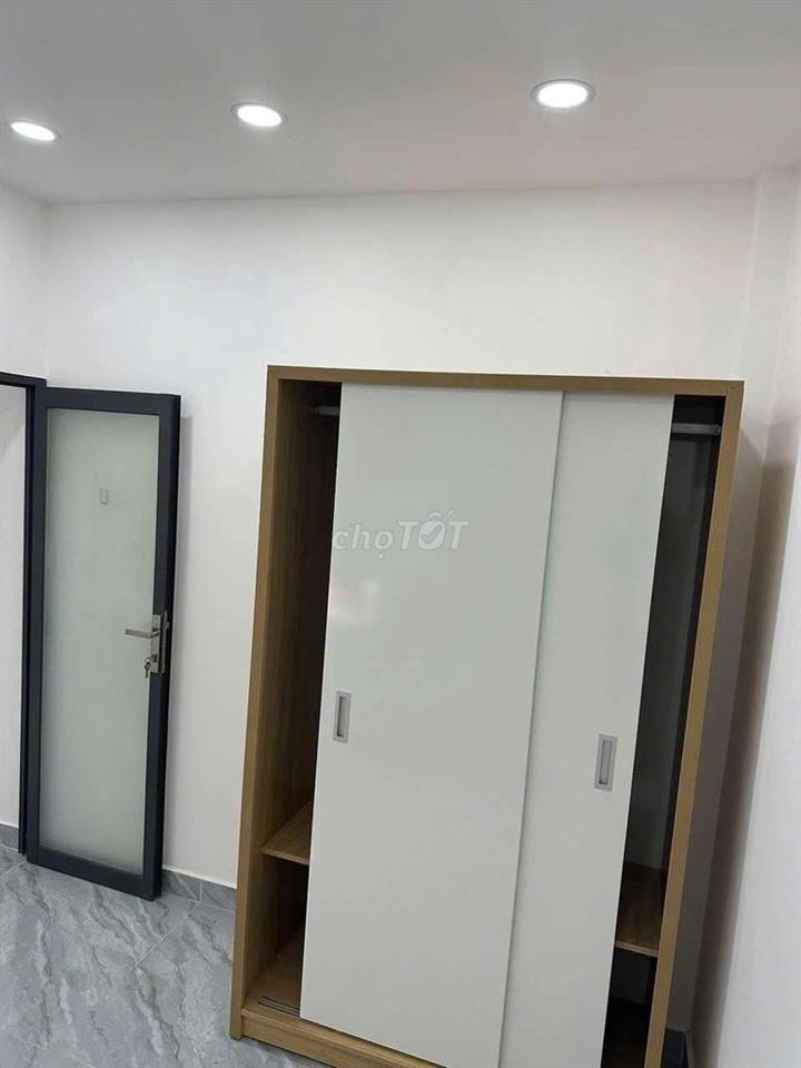 Cho thuê nhà nhỏ xinh 1 máy lạnh