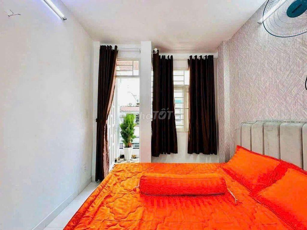 Cho thuê nhà nội thất căn bản giá tốt
