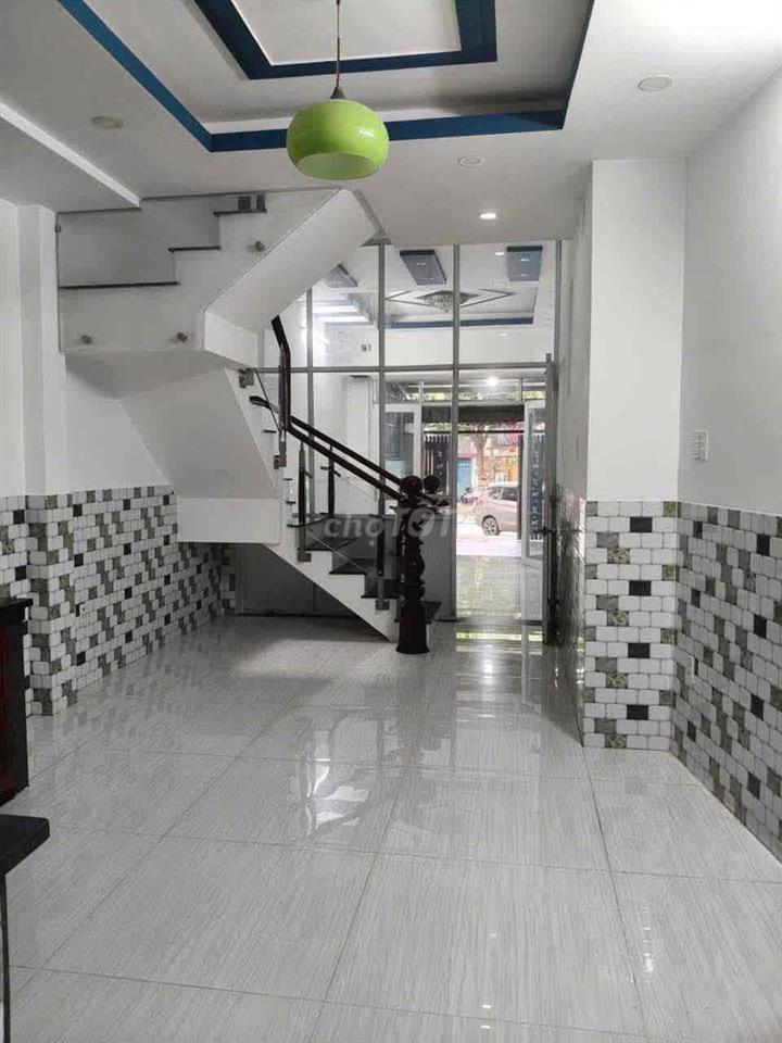 Cho thuê nhà vị trí đắc địa hẻm 6m đầy đủ tiện ích