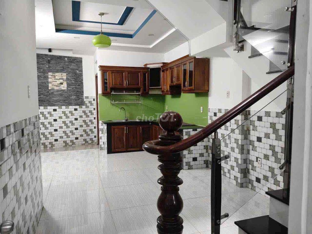 Cho thuê nhà vị trí đắc địa hẻm 6m đầy đủ tiện ích