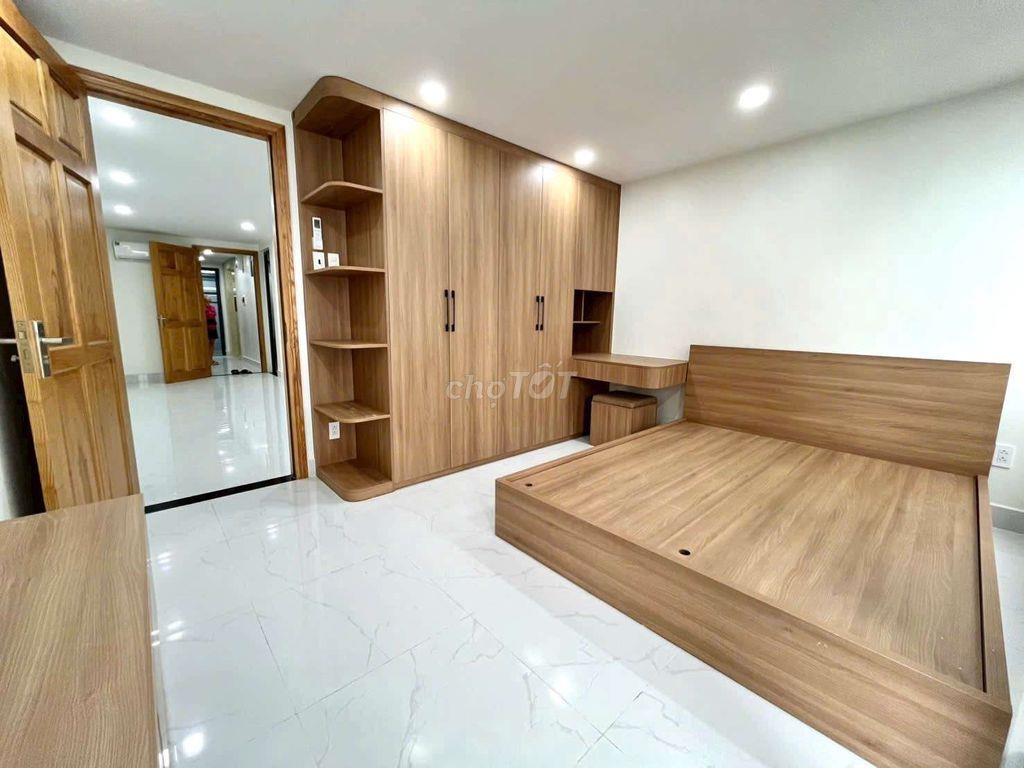 Căn hộ 2Phòng , 1 PN, Phòng bếp riêng ,Gió trời