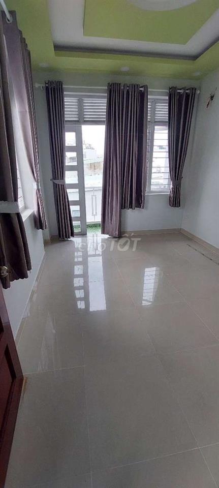 Cho thuê nhà HXT  6M , Cách Đại Học IUH 500m