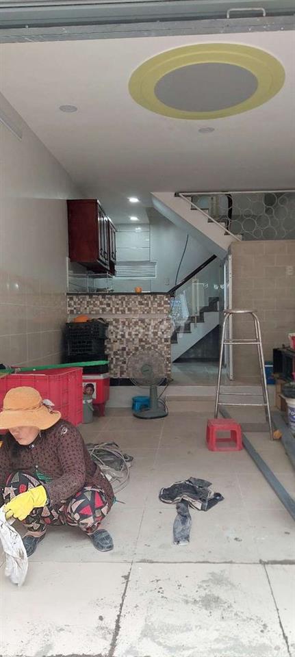 Cho thuê nhà HXT  6M , Cách Đại Học IUH 500m