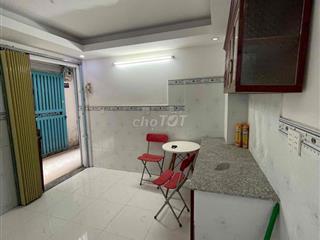 Nhà Nguyên Căn Giáp Gò Vấp Đường Tô Ngọc Vân Quận 12