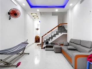 Bán nhà 1 trệt 1 lầu 40m2 gần CĐ Điện Lực Q12 hẻm xe hơi
