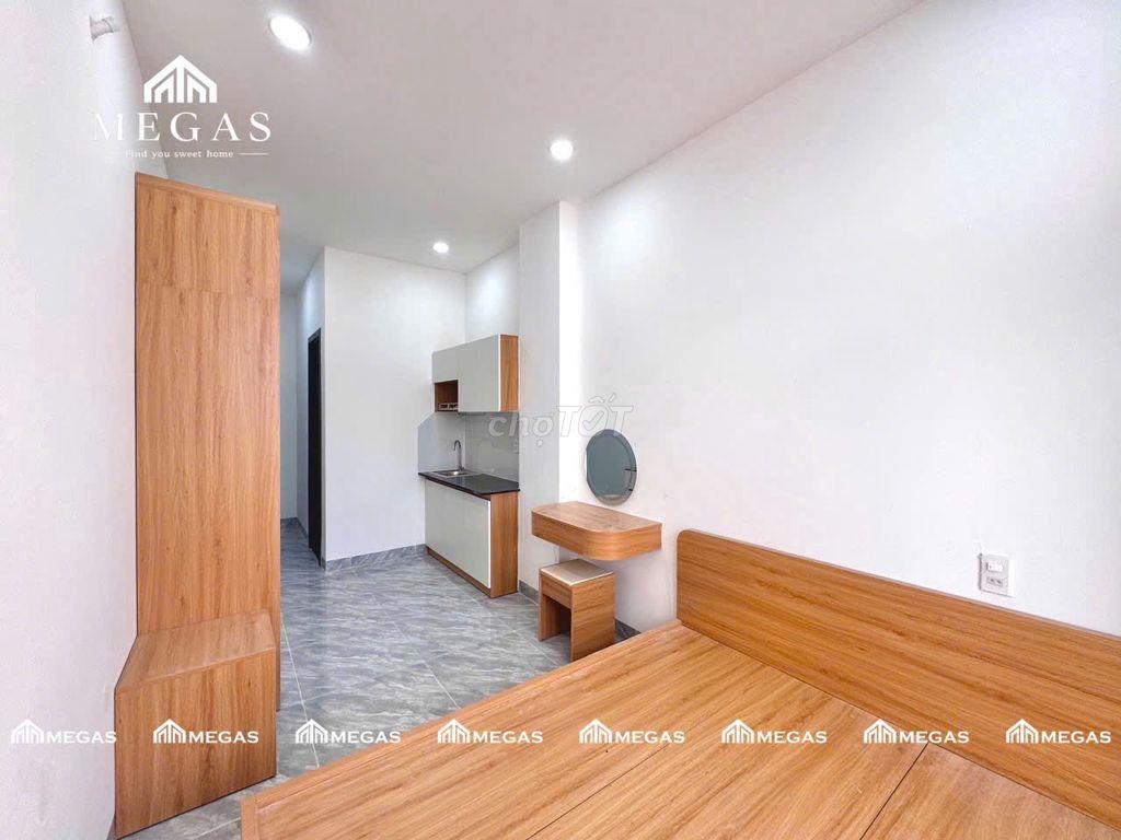 STUDIO FULL NỘI THẤT BAN CÔNG-CỬA SỔ TRỜI MỚI XÂY 100% RỘNG 30M2