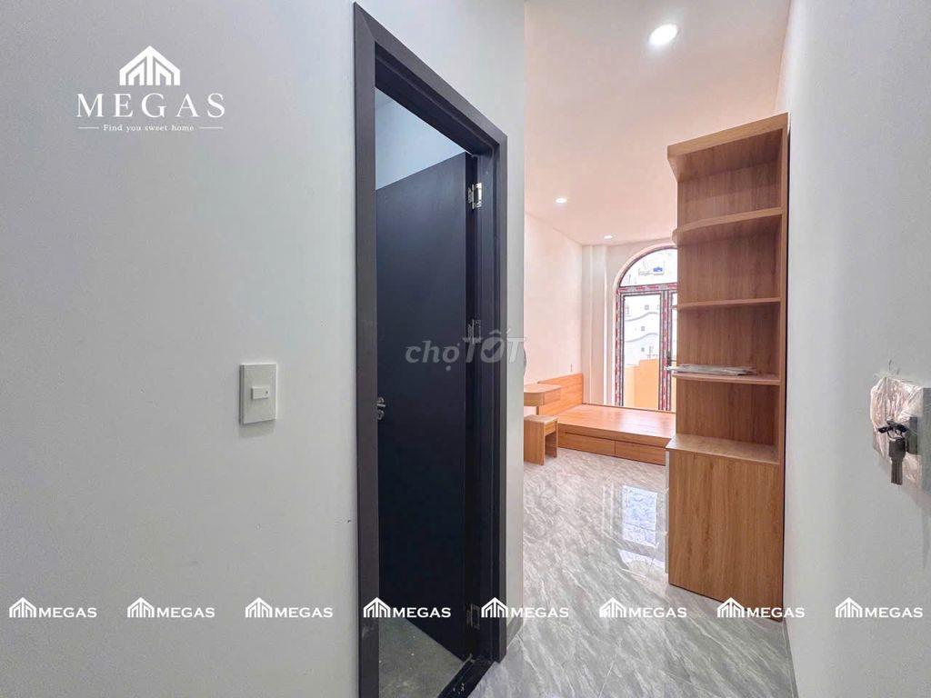 STUDIO FULL NỘI THẤT BAN CÔNG-CỬA SỔ TRỜI MỚI XÂY 100% RỘNG 30M2