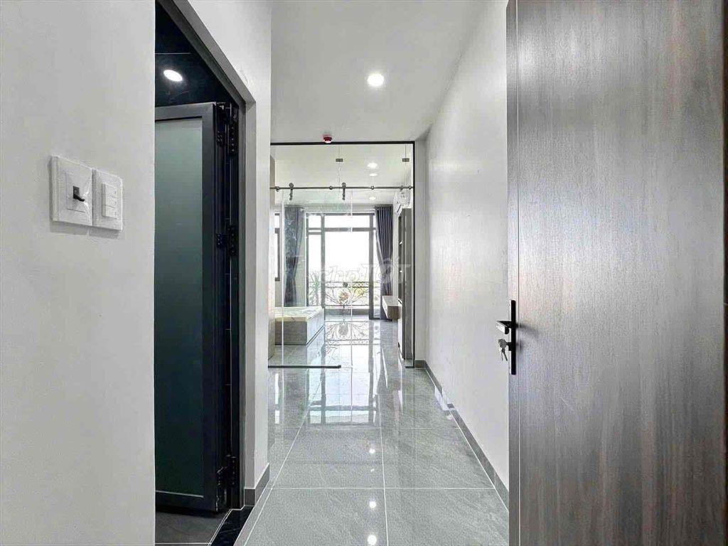 pass phòng tách bếp cuối Nguyễn Thái Sơn, gần trường ĐH