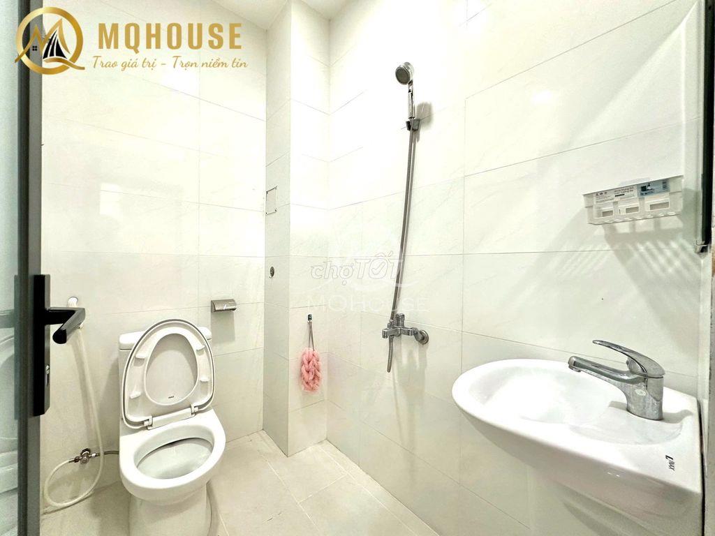 Căn Hộ Mới Xây Đẹp Keng Ngay Etown, HVHK