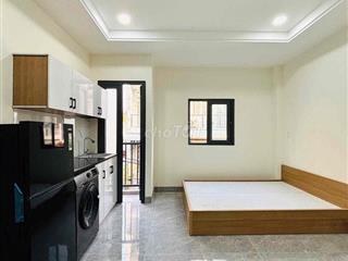 STUDIO TÁCH BẾP NGAY HVHK, ETOWN CỘNG HOÀ
