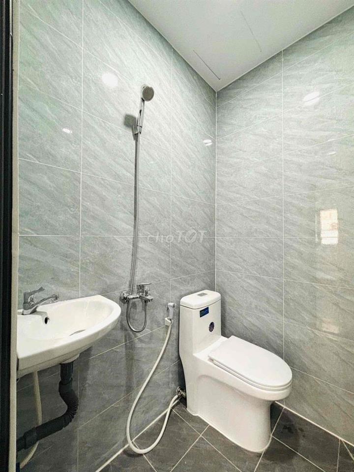 STUDIO TÁCH BẾP NGAY HVHK, ETOWN CỘNG HOÀ