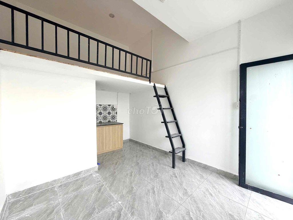 PHÒNG TRỌ GIÁ RẺ TRẦN QUỐC THẢO_GÁC CAO 2M_BAN CÔNG_GẦN CHỢ TÂN ĐỊNH