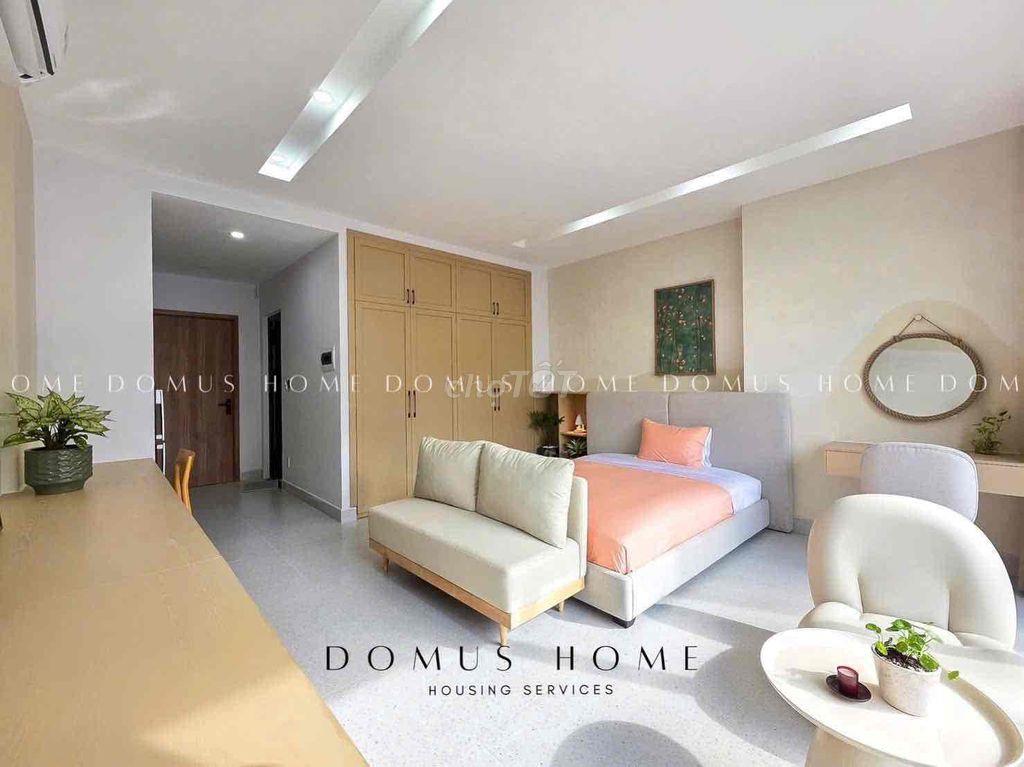 CĂN HỘ NẰM GẦN CHỢ PHẠM VĂN BẠCH_ĐẠI HỌC VĂN HIẾN_HUFLIT_BAN CÔNG