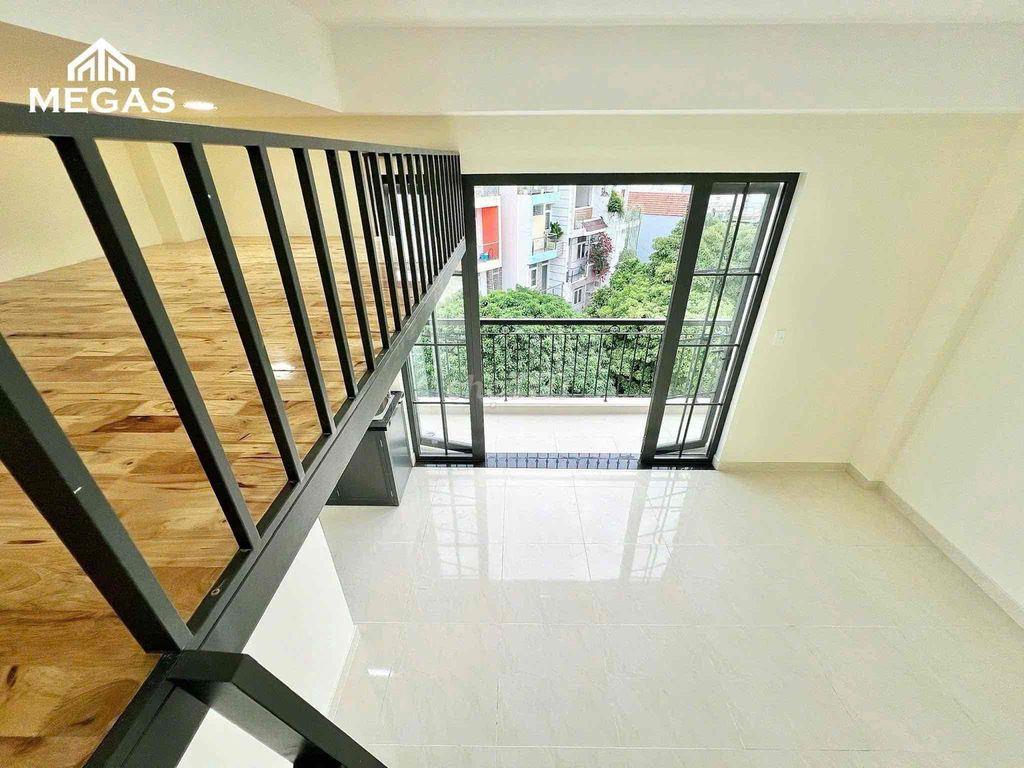khai trương duplex bancol ngay ĐH Huflit - tiện về trung tâm