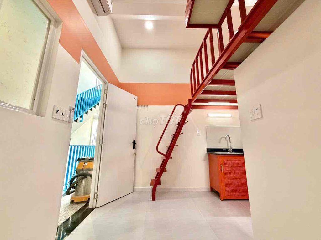 KHÁCH NHỜ PASS LẠI PHÒNG CHỈ TÍNH ĐIỆN NƯỚC NGAY VƯỜN LÀI