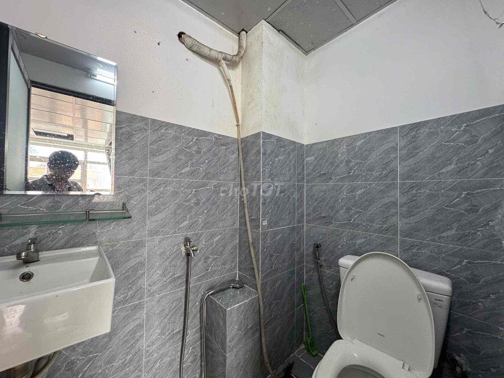 TRỐNG LẠI 1P FULL NT NGAY CUỐI NGUYỄN OANH