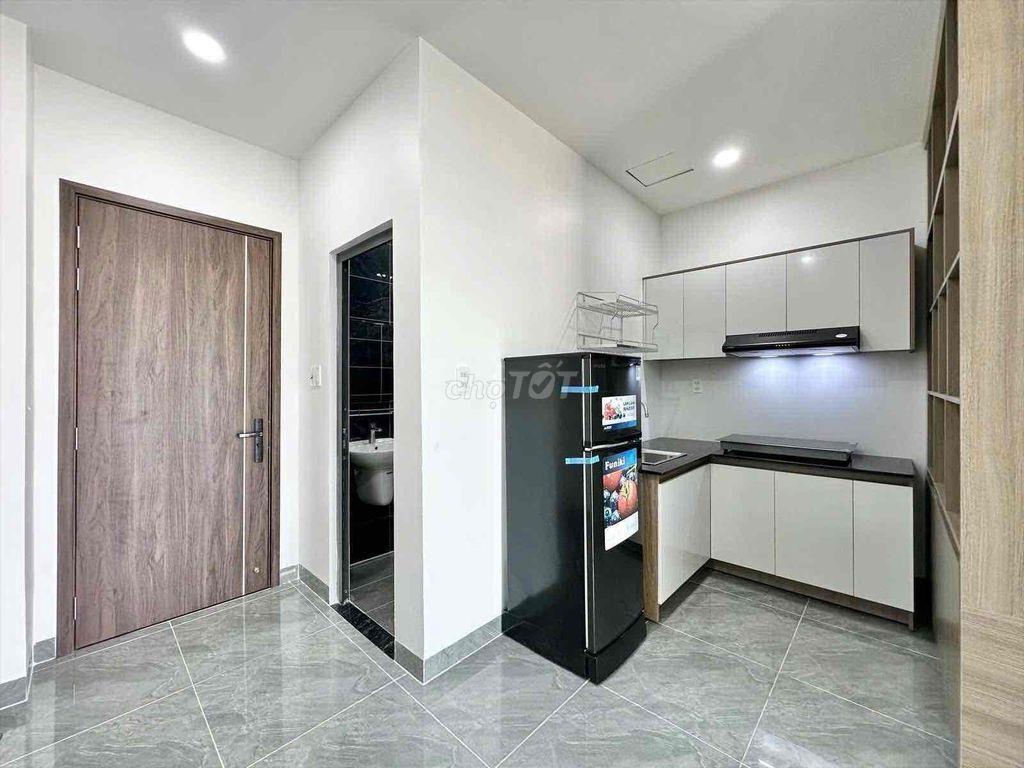 TRỐNG LẠI SIÊU PHẨM 1PN - TÁCH BẾP ĐẦY ĐỦ NỘI THẤT NGAY CHỢ CẦU