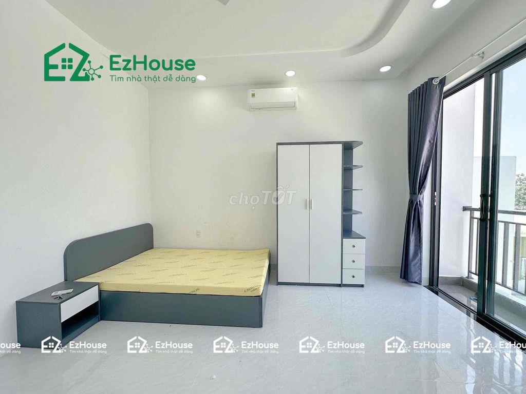CHỈ CÒN 1P ĐẦY ĐỦ NỘI THẤT - TÁCH BẾP - BAN CÔNG NGAY NGUYỄN VĂN QUÁ