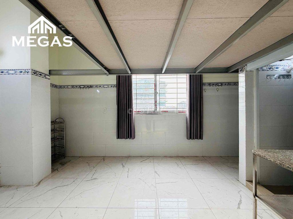 TRỌ GIÁ RẺ_GẦN CHỢ HOÀNG HOA THÁM_NGÃ TƯ BẢY HIỀN_THOÁNG MÁT