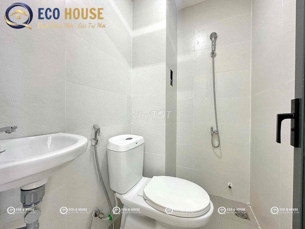 CĂN HỘ CAO CẤP _ BAN CÔNG _ FULL NT _ NGAY ĐƯỜG 3/2 _VÒG XOAY DÂN CHỦ