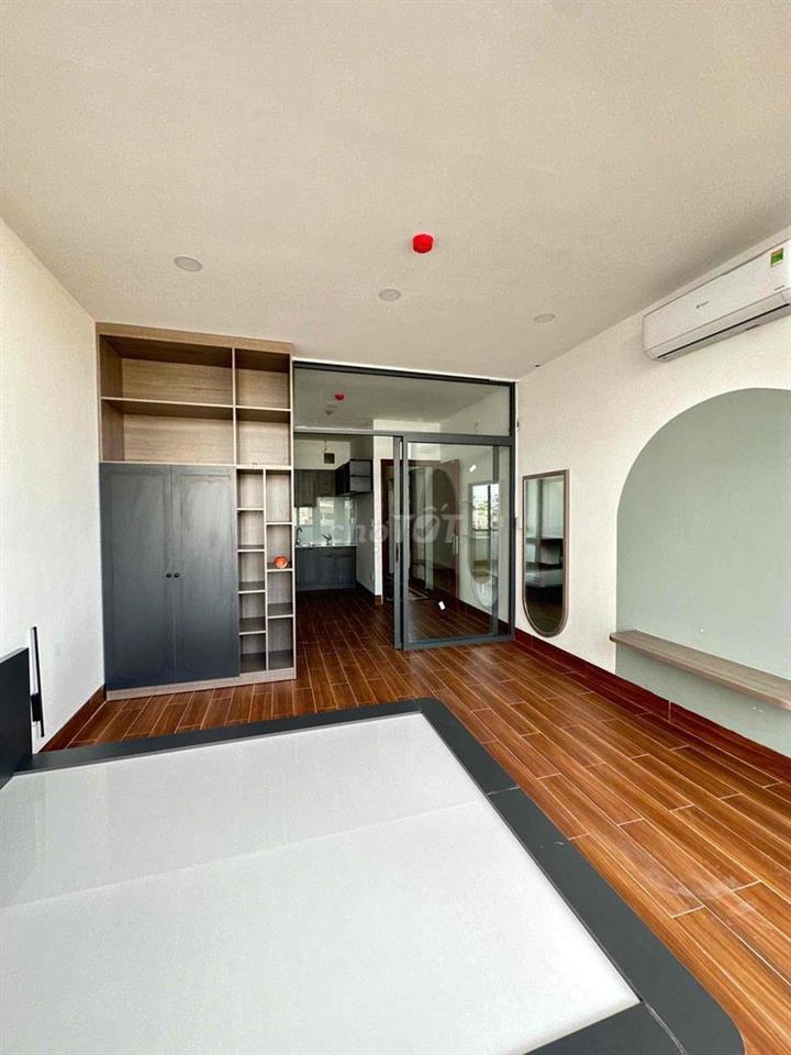 Hót 1PN tách bếp view kinh Ngay Dương Quảng Hàm, GV Thang Máy, 40m2