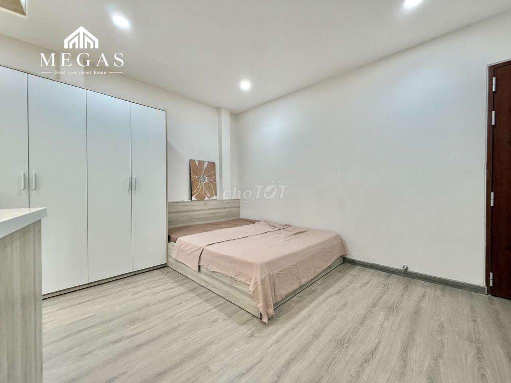 CĂN HỘ FULL NỘI THẤT MỚI XÂY 100% GẦN UEH_Tiện di chuyển sang Quận 10