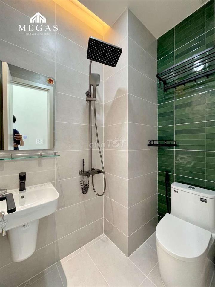 CĂN HỘ MỚI XÂY CÓ THANG MÁY FULL NỘI THẤT GẦN ĐẠI HỌC CÔNG THƯƠNG