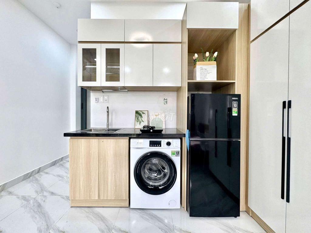 🍀STUDIO SIÊU PHẨM MỚI XÂY FULL NỘI THẤT BAN CÔNG_VỊ TRÍ GIÁP Q10
