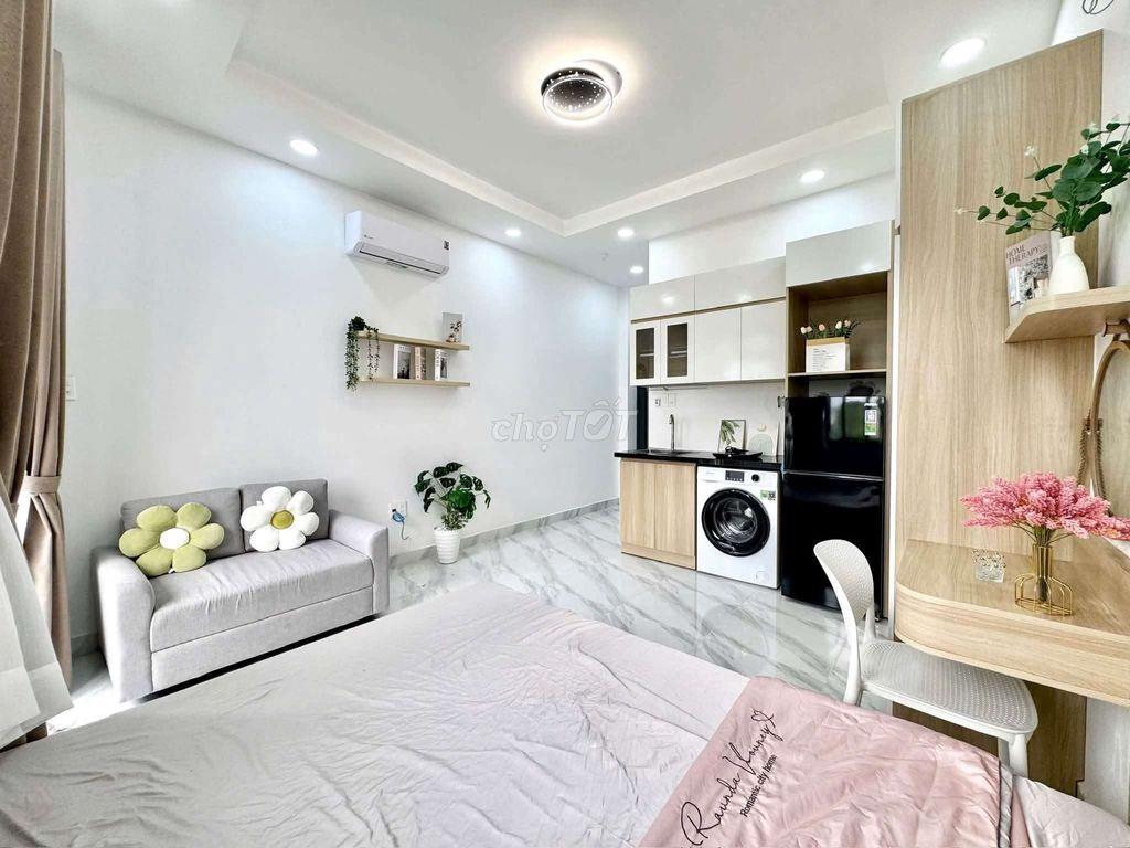 🍀STUDIO SIÊU PHẨM MỚI XÂY FULL NỘI THẤT BAN CÔNG_VỊ TRÍ GIÁP Q10