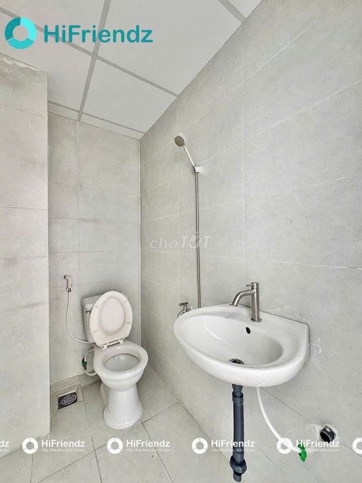 GẦN ĐẠI HỌC CÔNG THƯƠNG - BAN CÔNG - FULL NỘI THẤT - ĐƯỢC NUÔI PET.