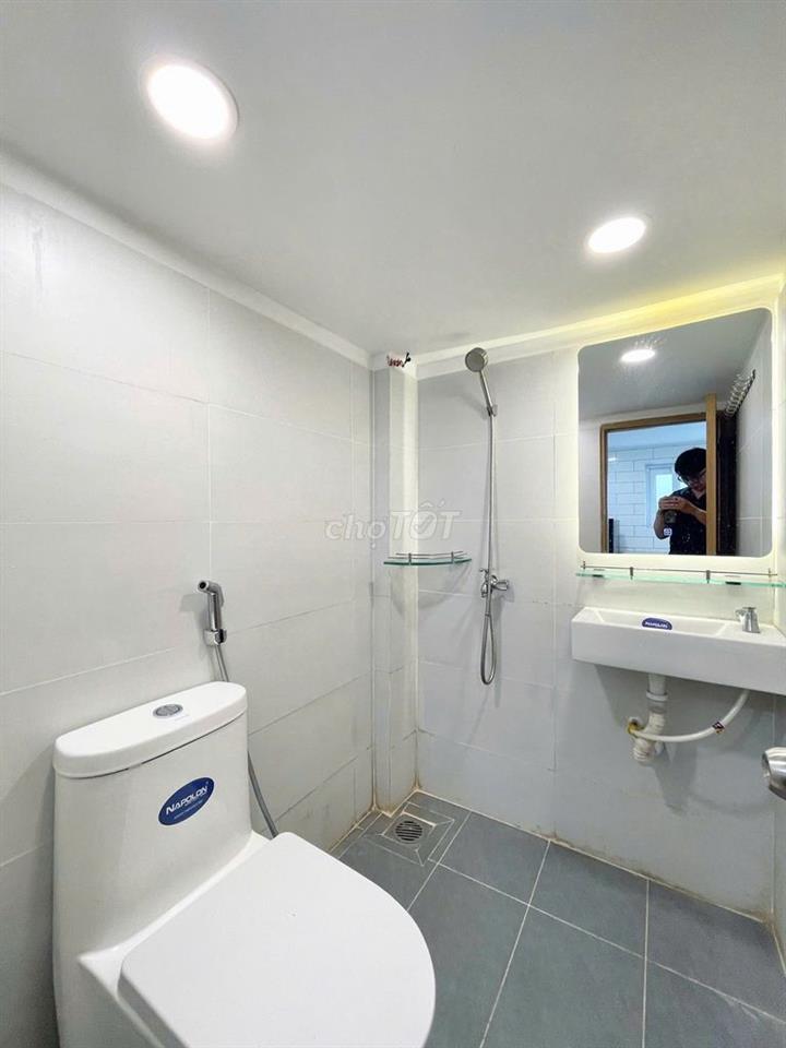 NỘI THẤT CƠ BẢN - ĐI BỘ TỚI TRƯỜNG ĐẠI HỌC CÔNG NGHIỆP - 31/8 TRỐNG 