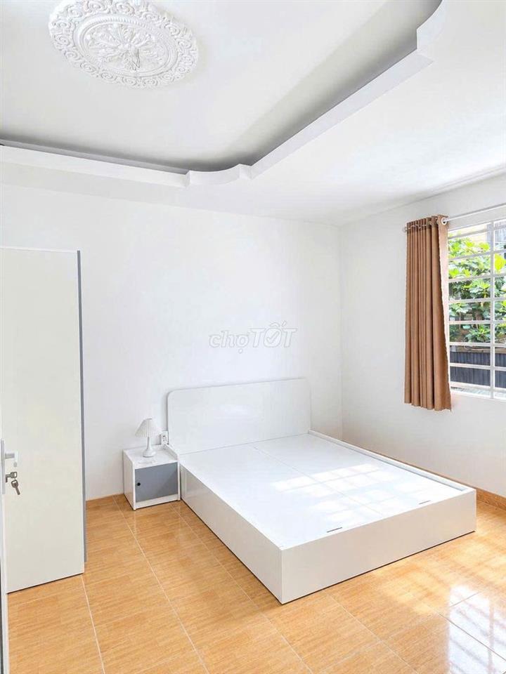 FULL NỘI THẤT - CỬA SỔ TRỜI NẰM TẠI ĐƯỜNG SỐ 17 , GÒ VẤP