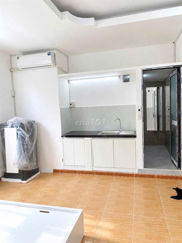 FULL NỘI THẤT - CỬA SỔ TRỜI NẰM TẠI ĐƯỜNG SỐ 17 , GÒ VẤP