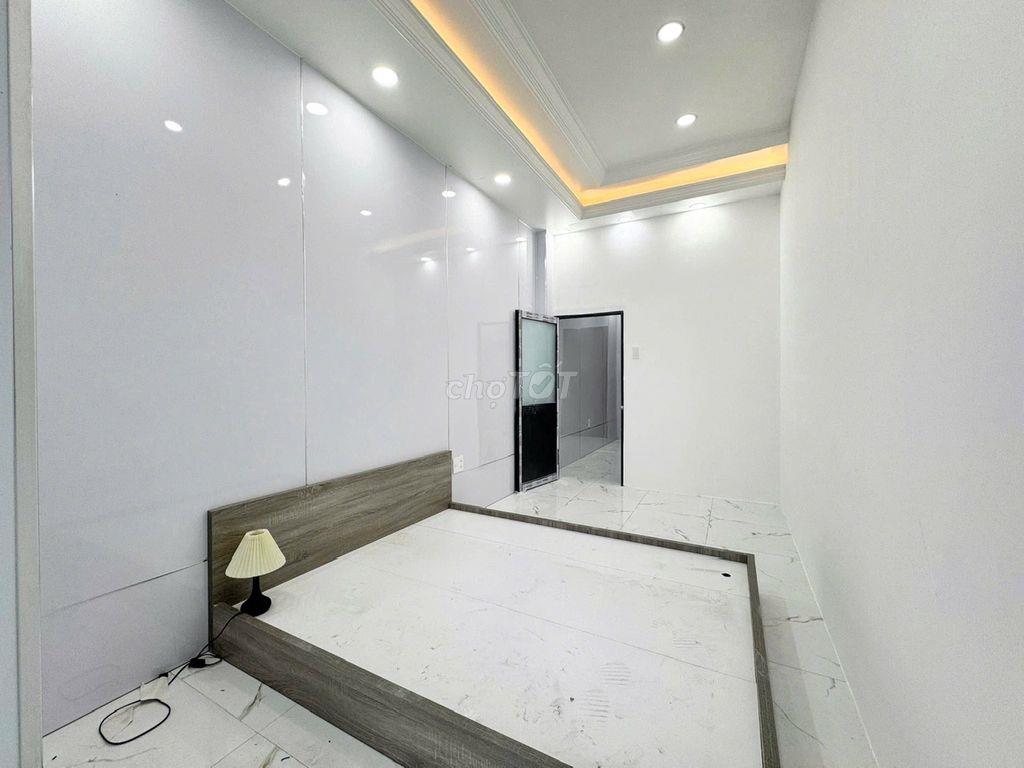 2PN BAN CÔNG FULL NỘI THẤT SIÊU RỘNG , AN NINH NẰM TẠI KDC CITYLAND 