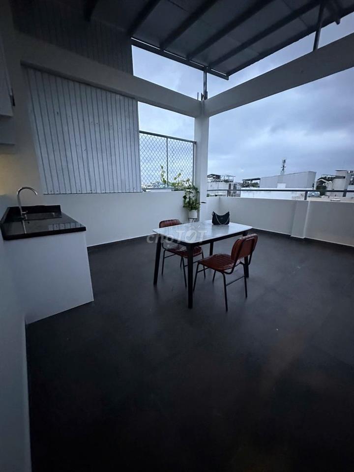 1 PHÒNG NGỦ TÁCH BẾP FULL NỘI THẤT BAN CÔNG 40M2 SÁT BÊN ĐH GIA ĐỊNH