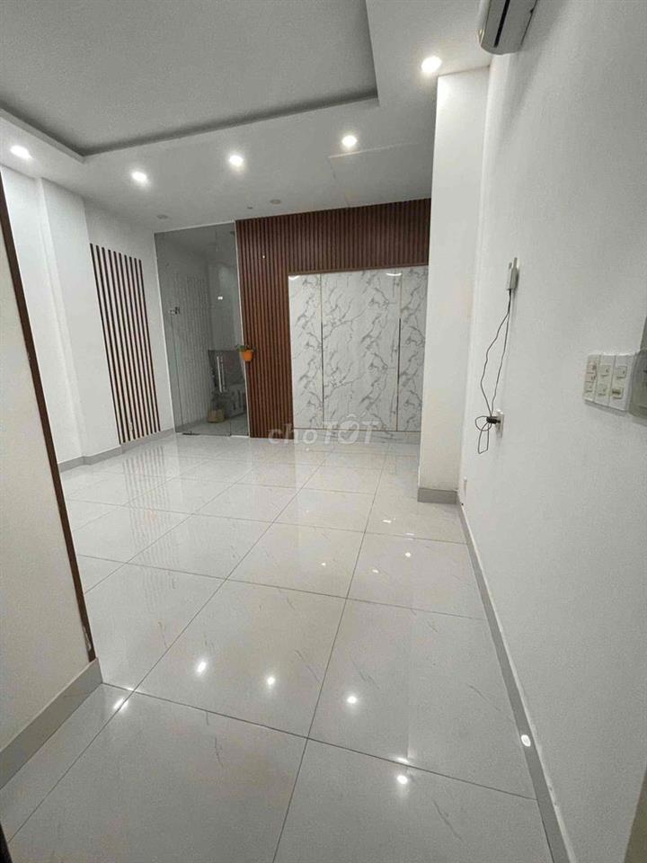 🏢 CHO THUÊ MẶT BẰNG TRỆT PHÍA TRƯỚC – CITYLAND PARK HILLS