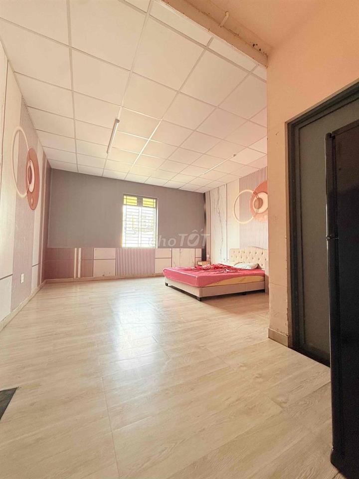 cho thuê căn 2pn city land lotte 100m2 tầng 4 có thang máy