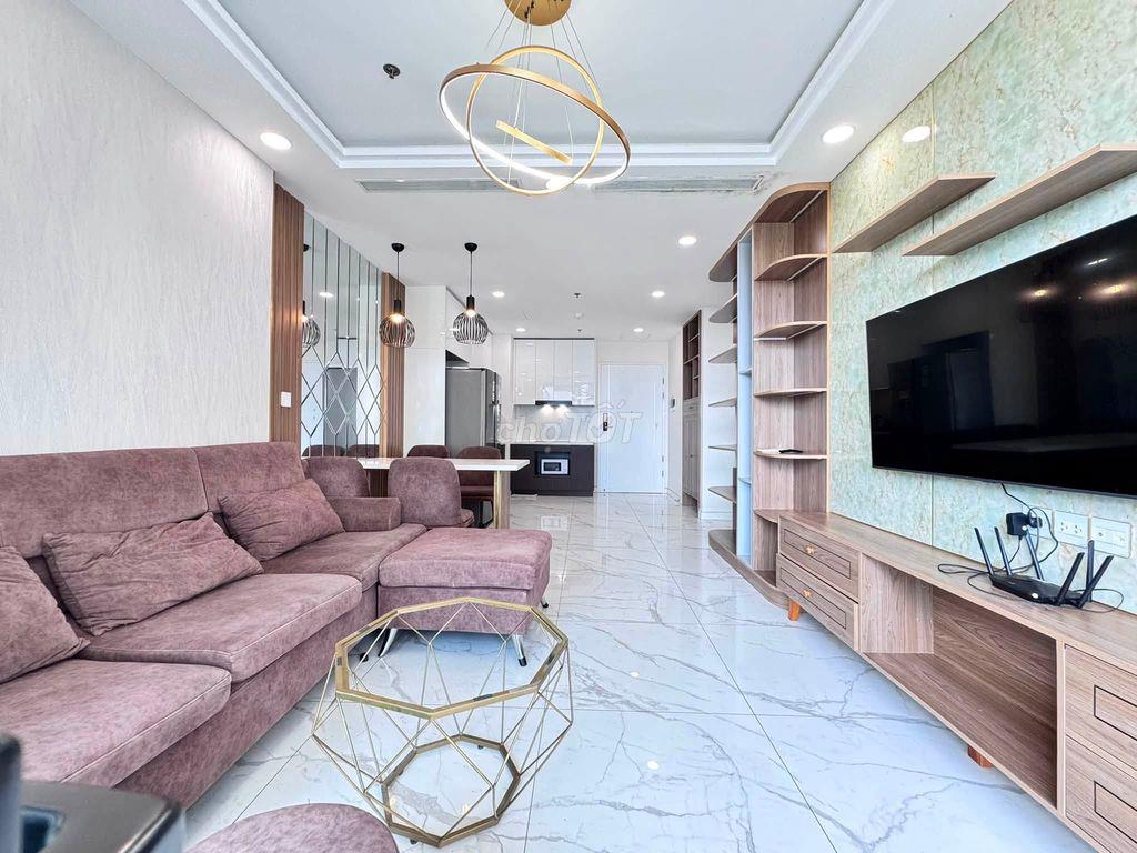 Cho Thuê CHCC Rivera Park Sài Gòn, Giá 17tr, 75m2, 2pn, 2wc. LH: Vân